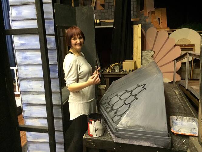 setpainting.jpg