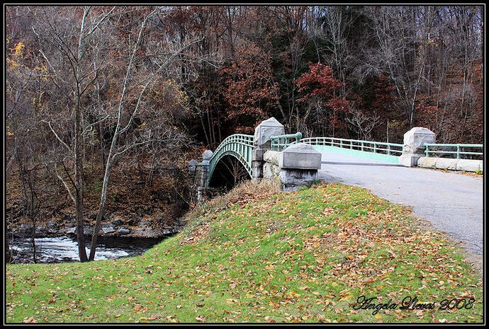 03_bridge_near_croton_dam.jpg