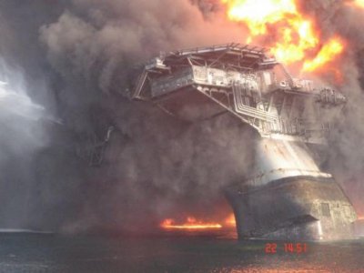 the-economic-effects-of-the-bp-oil-spill-just-seem-to-go-on-and-on-and-on.jpg